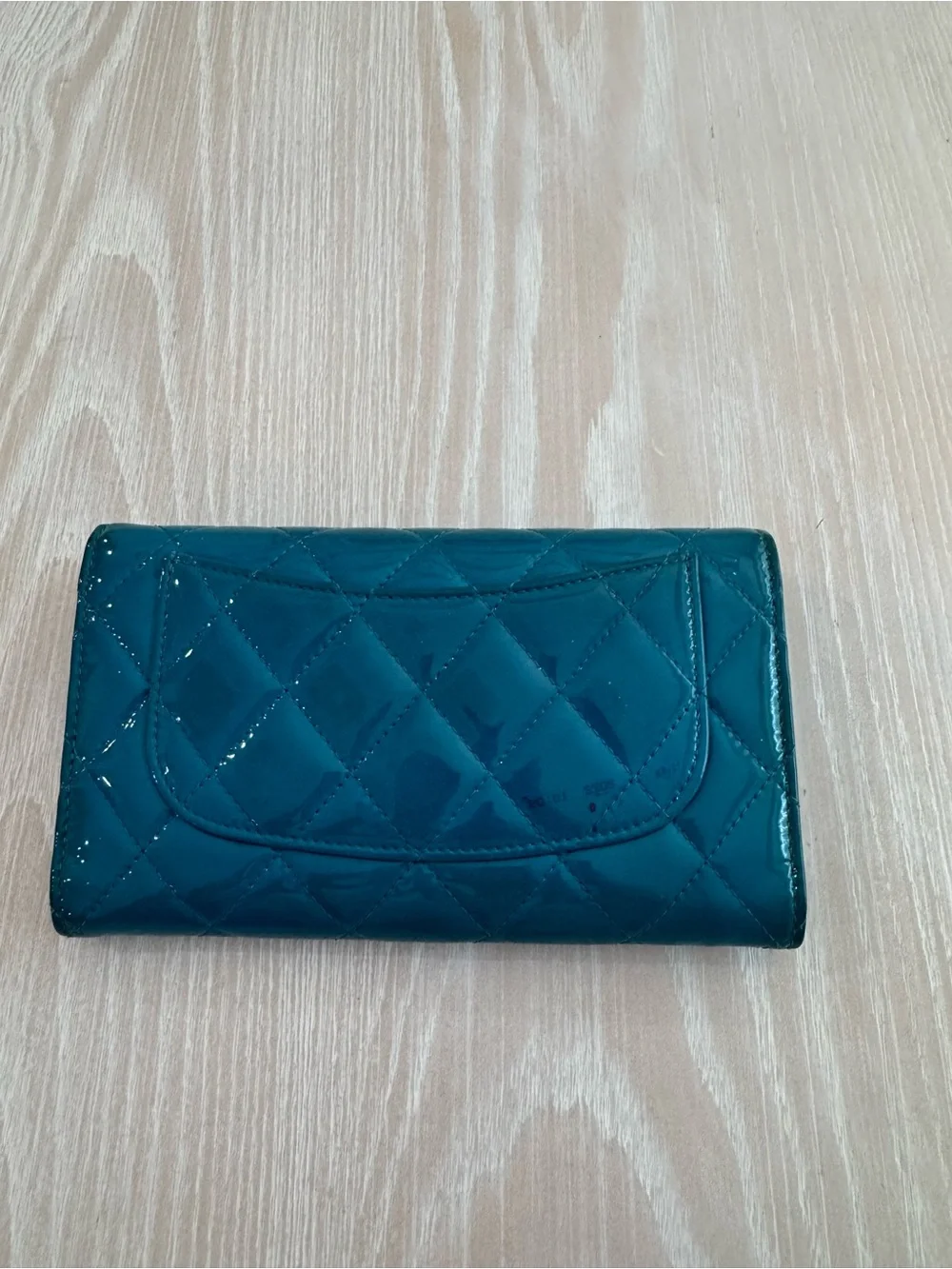 Chanel Patent Leather L Flap Wallet - Picture 4 of 12